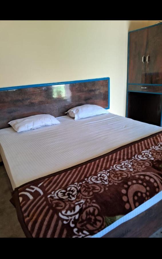 Blue Sky Homestay Khajuraho Exterior photo