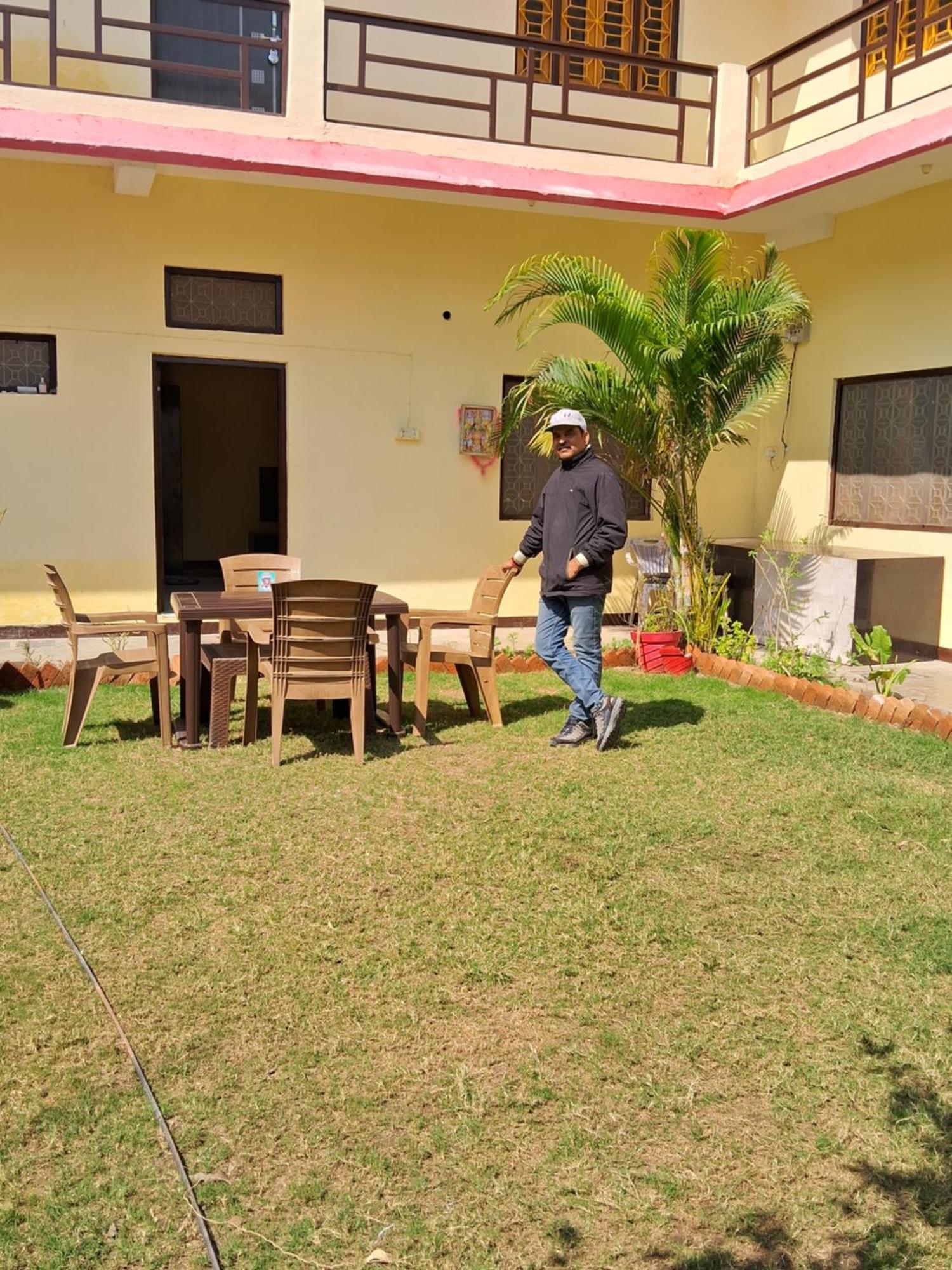 Blue Sky Homestay Khajuraho Exterior photo